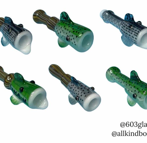603 Glass - Fish Chillum Pipe (@603glass)