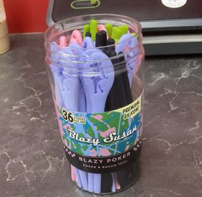 blazy susan silicone poker & roach tool $4