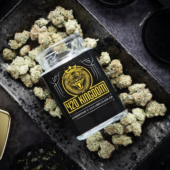 B. 420 Kingdom 14g Small Flower - Quality 9/10 - Bubble Bath #1 (~31%)