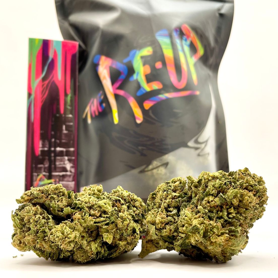 *Deal! $79 1 oz. Runtz (22.5%/Hybrid) - The Re-Up + Rolling Papers