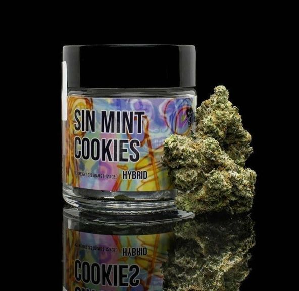 1. Pearl Pharma 3.5g Flower - Quality 8/10 - Sin Mint Cookies (~30% THC) **SALE!!**