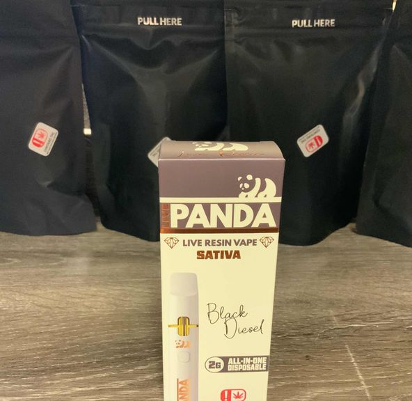 Black Diesel Live Panda Disposable 2g