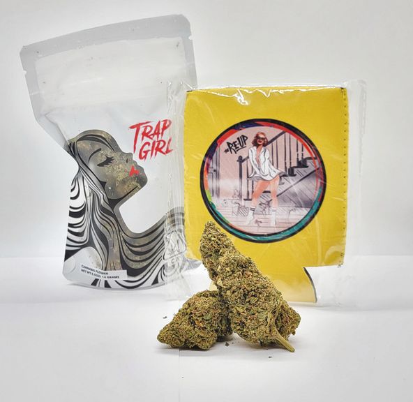 *Deal! $75 1/2 oz. Apple Fritters (34.9%/Hybrid) - Trap Girl + Beverage Cozy
