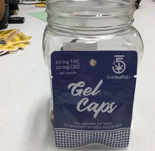 5 leaf labs Gel Cap 20mg THC 20mg CBD 30 pack