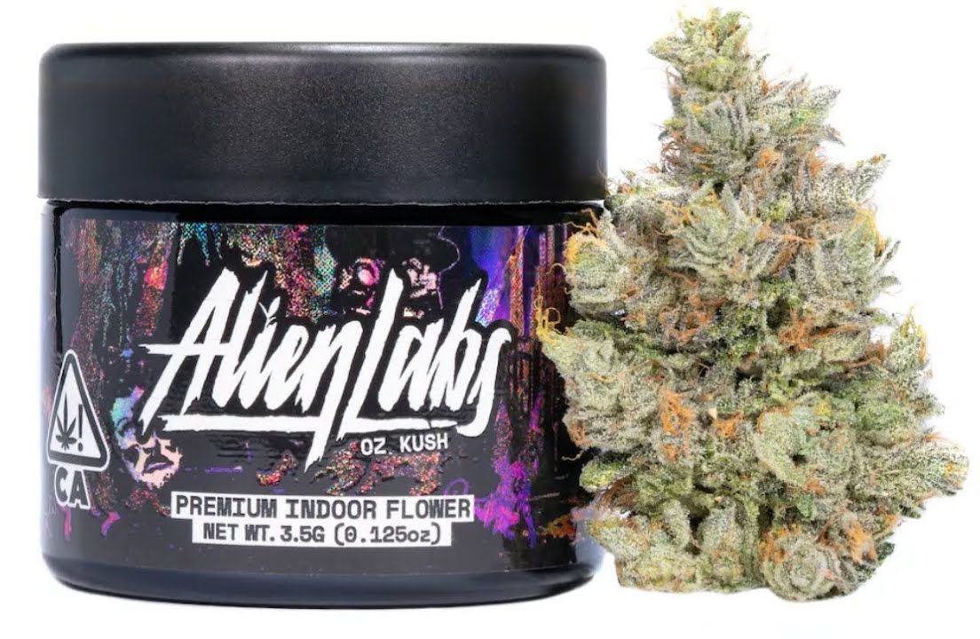 B. Alien Labs 3.5g Flower - Quality 10/10 - OZ Kush