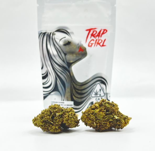 1/8 Blackberry Cookies (26.69%/Hybrid) - Trap Girl