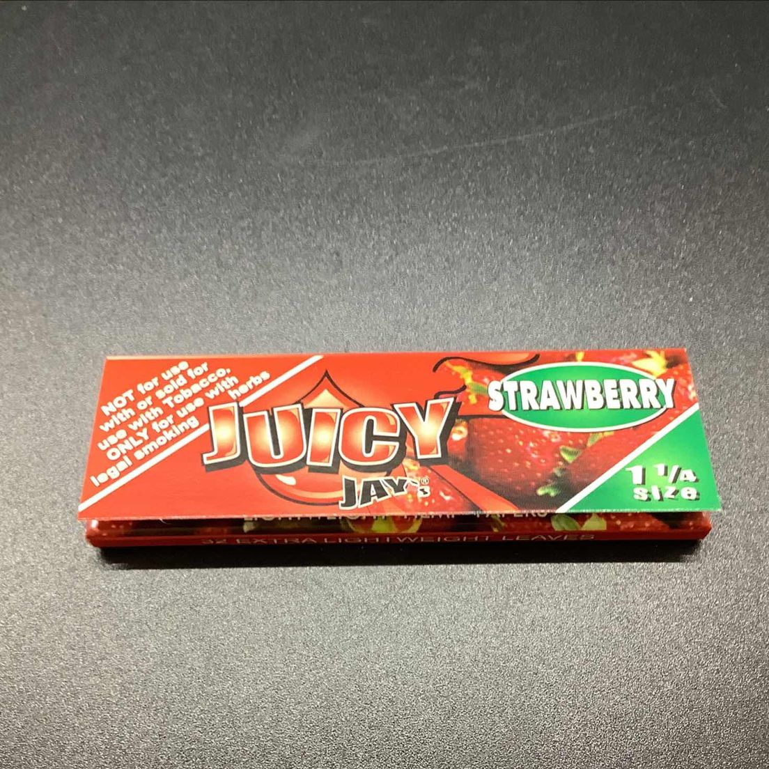 Juicy Jay 1 1/4 rolling papers- Strawberry