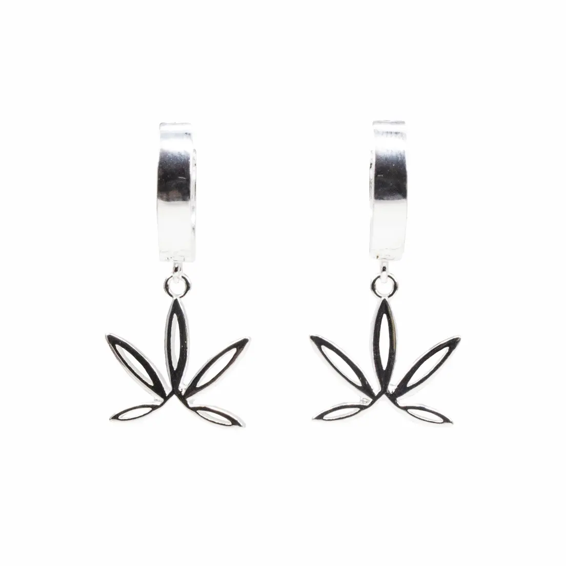CAFE Silver Hoop Earrings 1 Pair