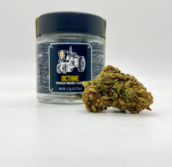 1/8 Blue Dream (27.36%/Hybrid - Sativa Dom.) - High Voltage
