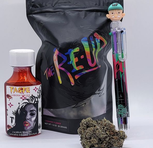*Deal! $145 1 oz. Door Knocker (Indoor/40.03%/Hybrid) - The Re-Up + 50mg Edible + Multi-Color Pen