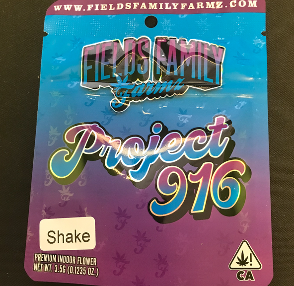 Fields Family Farmz Project 916 3.5g Shake 30%
