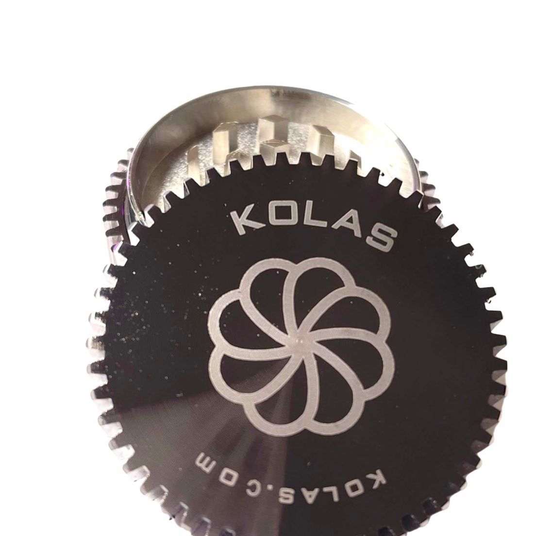 Kolas Branded Grinder