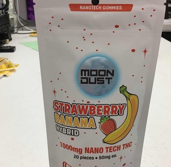 Strawberry Banana Moondust Nano Gummies 1000mg