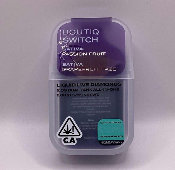 Boutiq - Disposable - Switch - Passion Fruit x Grapefruit Haze - 2G