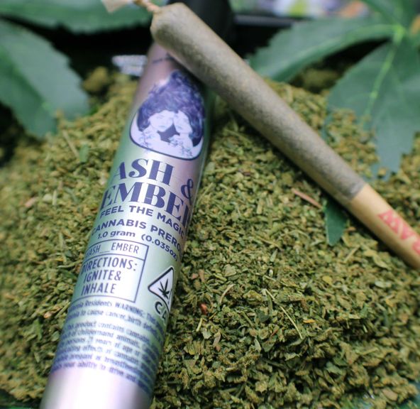 Ash & Ember Pineapple Express Pre-Roll Gram (25% THC, Sativa)