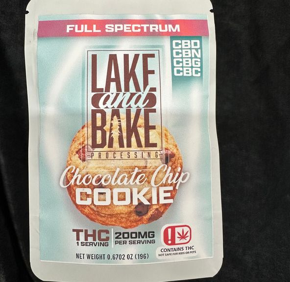 Chocolate Chip Cookie - 200 MG by Lake and Bake