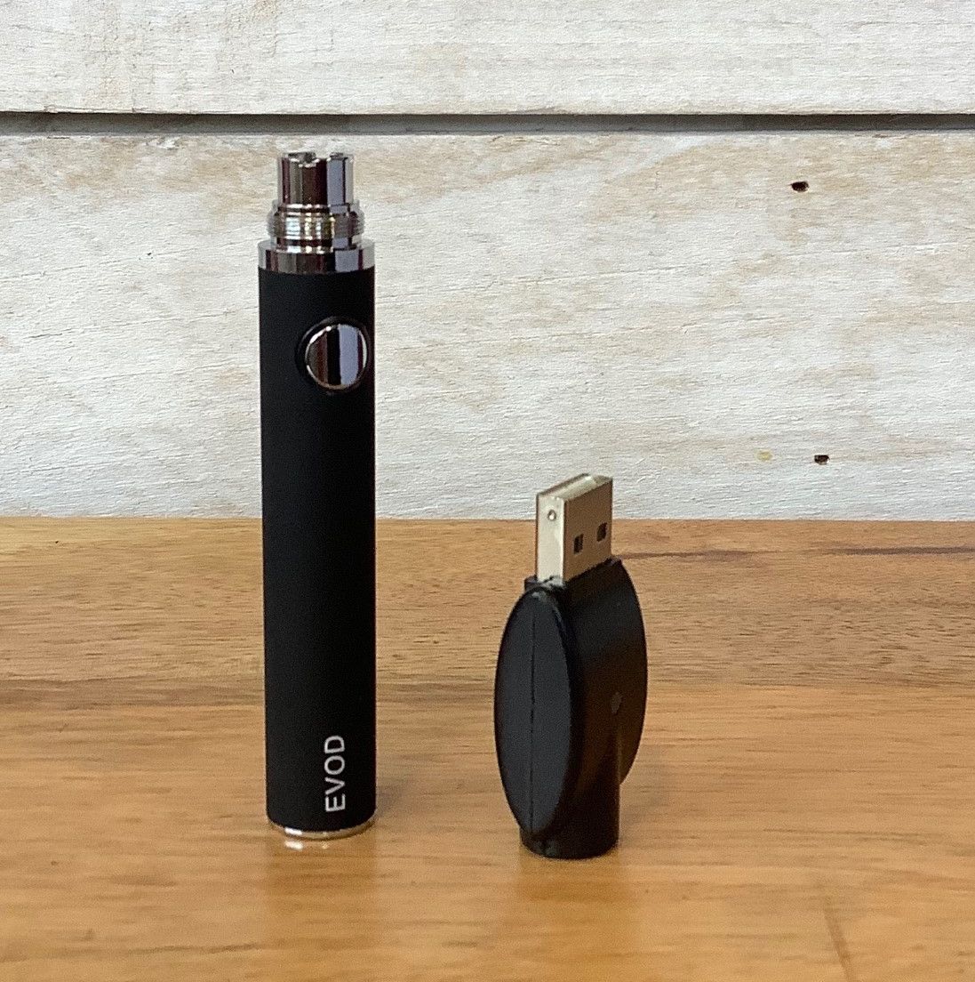 EVOD Battery With USB Charger Assorted Colors