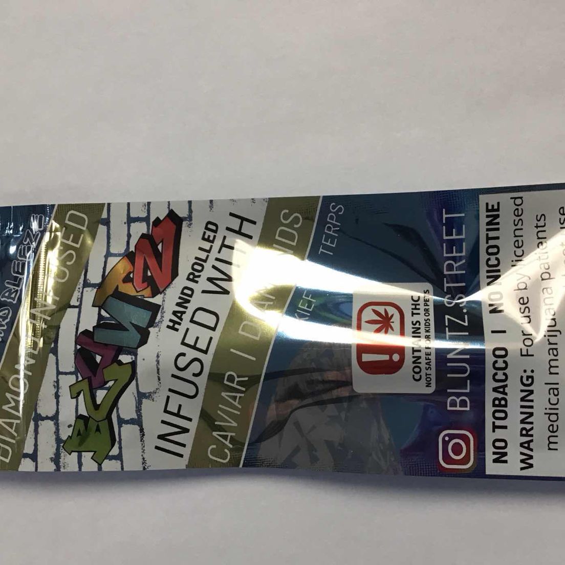 Bluntz Island Breeze 2g by Rex Remedies