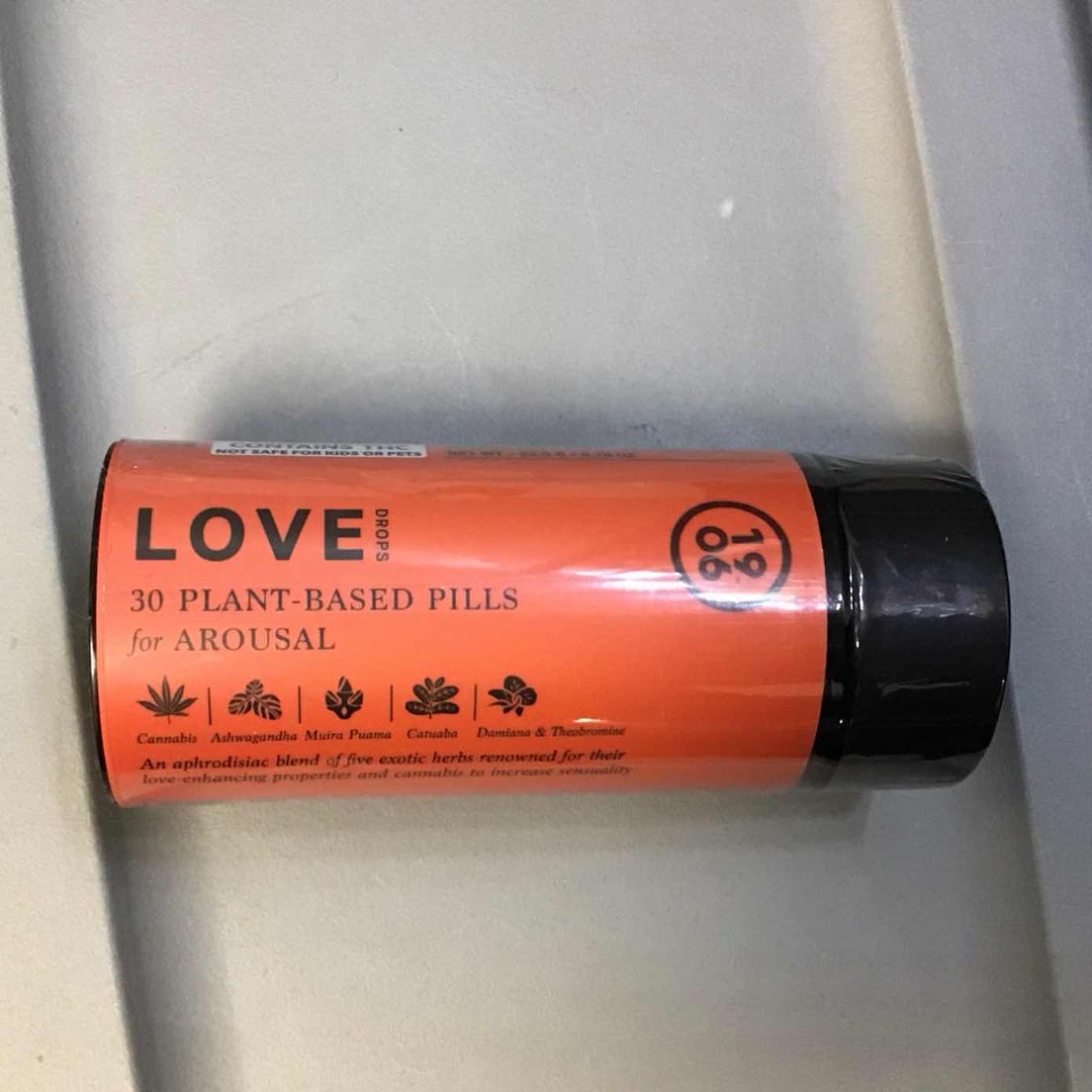 1906 Love Drops Bottle