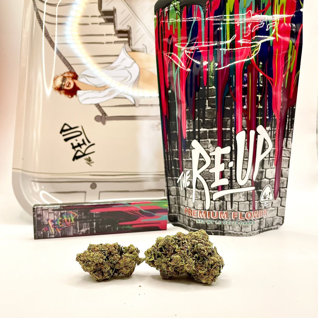 *PRE-ORDER ONLY Deal! $125 1 oz. Slurty 3 (29.8%/Indoor/Hybrid - Indica Dom.) - The Re-Up + Rolling Papers + Tray