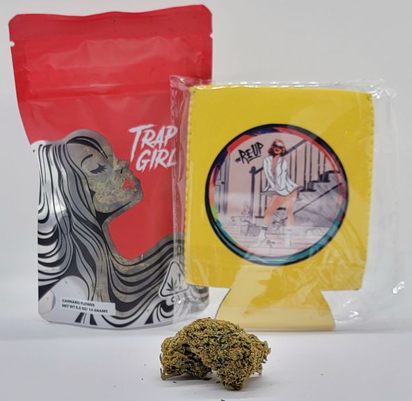 *Deal! $75 1/2 oz. Maui Waui (31.3%/Sativa) - Trap Girl + Cozy