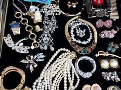Assorted Jewelry