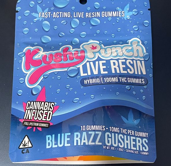Kushy Punch-Blue Razz Gushers Live Resin Gummies (H)