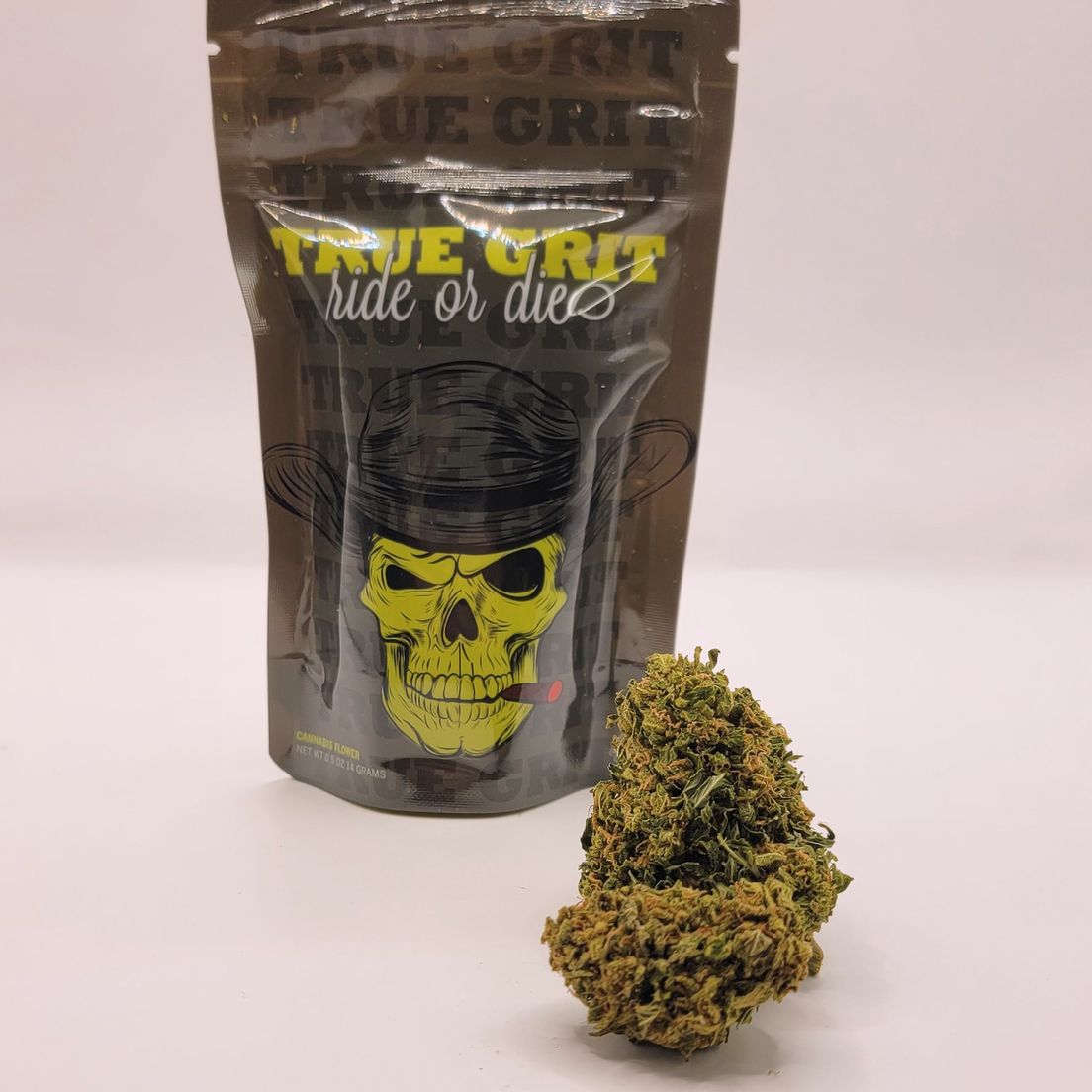 *PRE-ORDER ONLY Deal! $65 1/2 oz. Sour Berry OG (31.1%/Hybrid) - True Grit