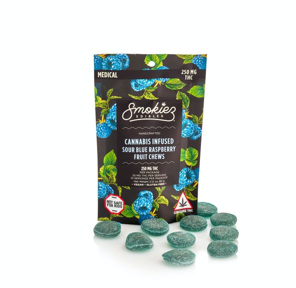 Sour Blue Raspberry Fruit Chews 1000mg Smokiez