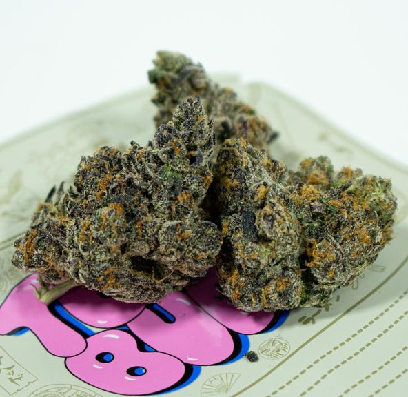 Teds Budz - 3.5g Flower (Grape Uncrustables)