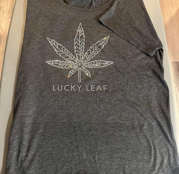 Bling Lucky Leaf t-shirt woman’s