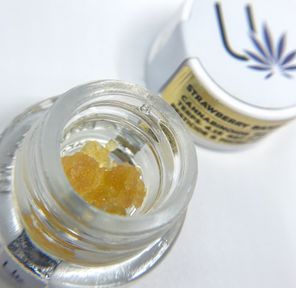 Strawberry Smoothie Dab