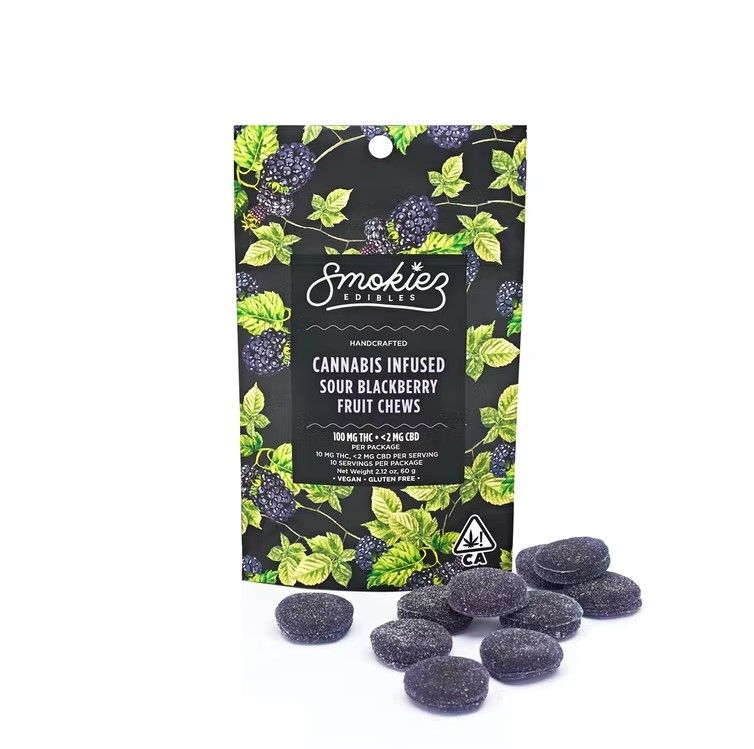 Smokiez Fruit Chews Sour Blackberry 100mg