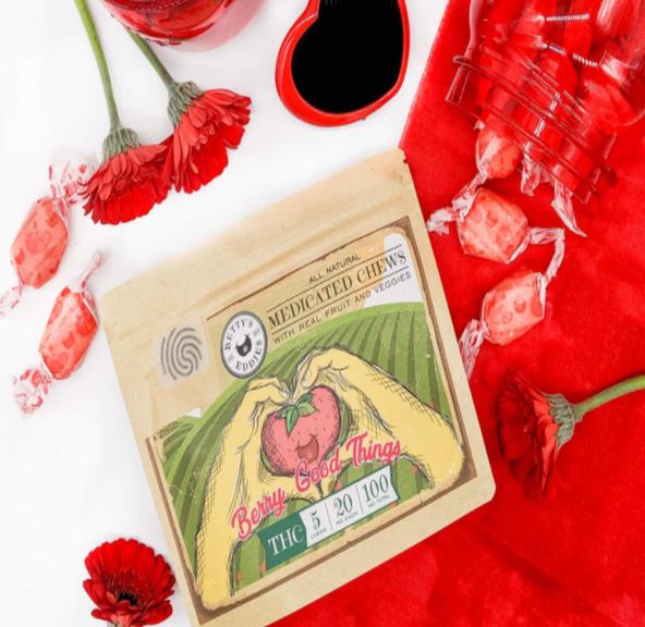 Berry Good Things | 10pk Fruit Chews | Betty's Eddies