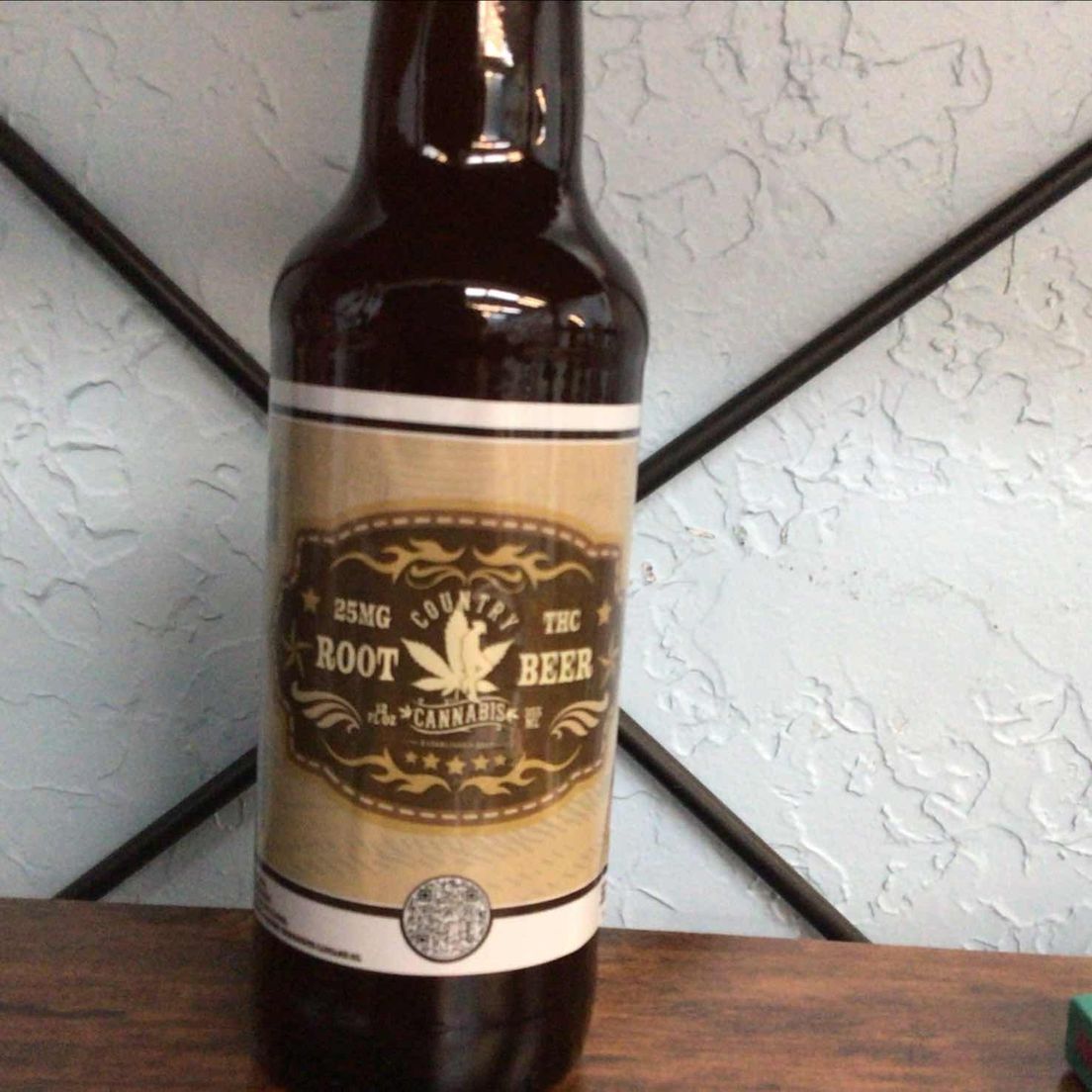 Country Cannabis - Country Cannabis - Root Beer Soda (25mg)