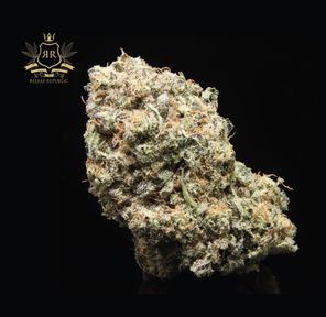 Apple Fritter - 4 Ounces for $200. Grade (AA)