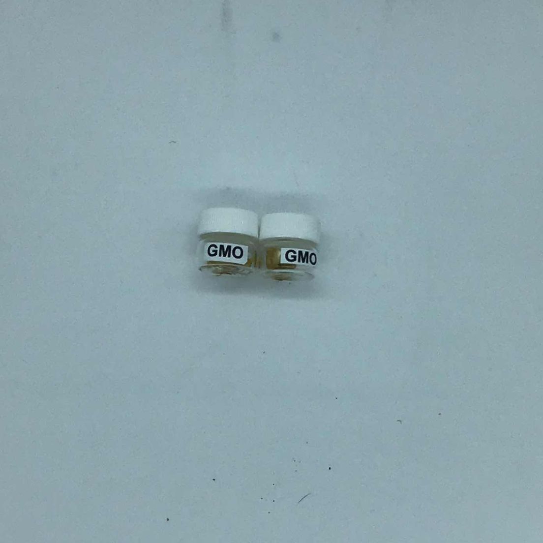 Diamond Pucks - GMO