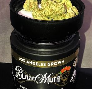 Blaze Mota Runtz-3.5g Packaged Thc 30.35