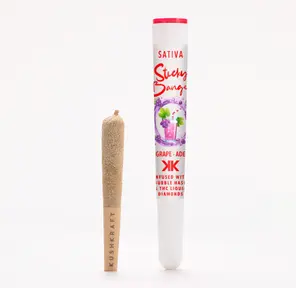 1 x 0.5g Infused Sticky Banger Pre-Roll Sativa Grape-Ade by KushKraft