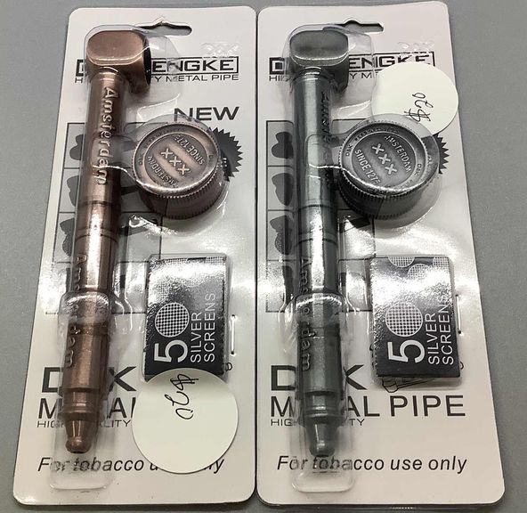 D&K Metal Pipe w/ Grinder & Screens