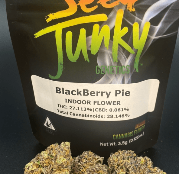 Blackberry Pie - 3.5g Indoor Flower (THC 27%) by Seed Junky