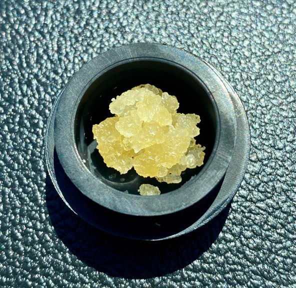 1g Critical Mass