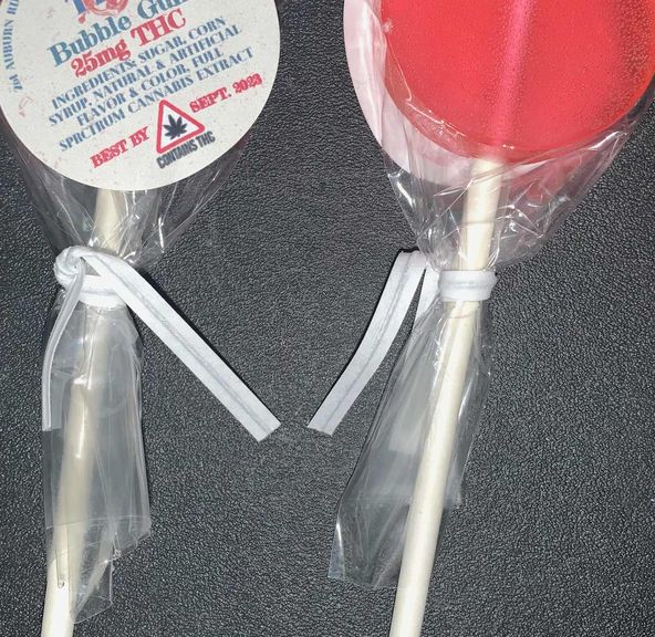 Bubblegum 25mg lollipop