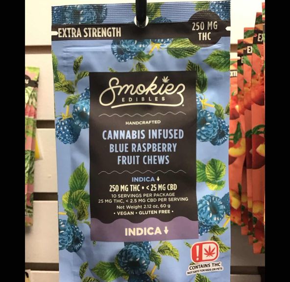 Sour Blue Raspberry Smokiez Indica Gummies 250mg