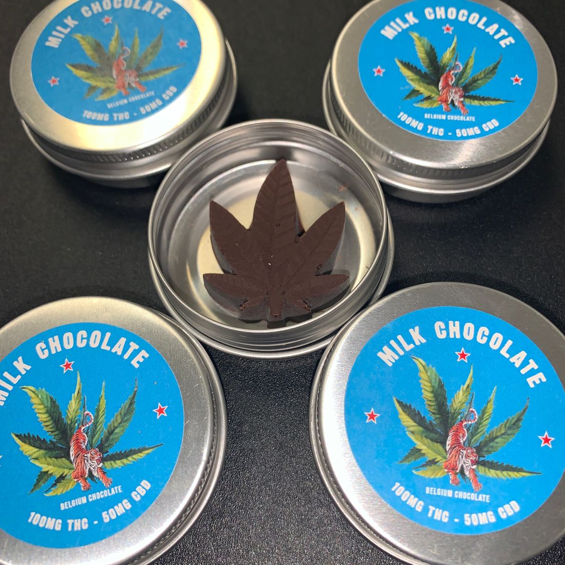 Cannakiss 100mg Leaf - Milk Chocolate