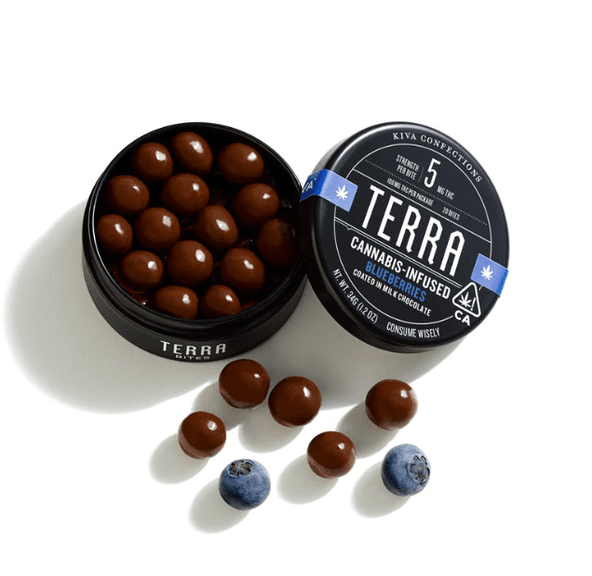 Kiva Terra Bites - Milk Chocolate Blueberries 100mg