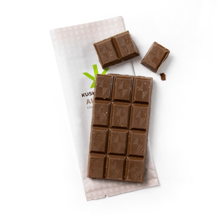 400mg Chocolate & Almond Bar by Kush Kitchen
