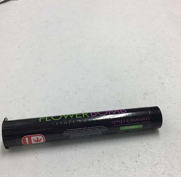 Apples & Bananas Flower Bomb Infused Preroll 1g