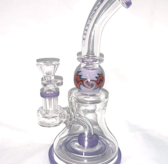 #188. 8” wig wag designer banger hanger