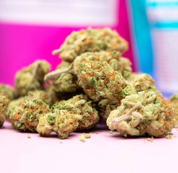 Mothers Milk Ounce (28.88% THC) 35% TOTAL CANNABINIODS